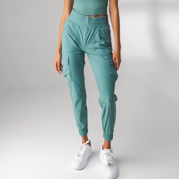 Balance Athletica Pants - Balance Athletica SWIFT CARGO JOGGER